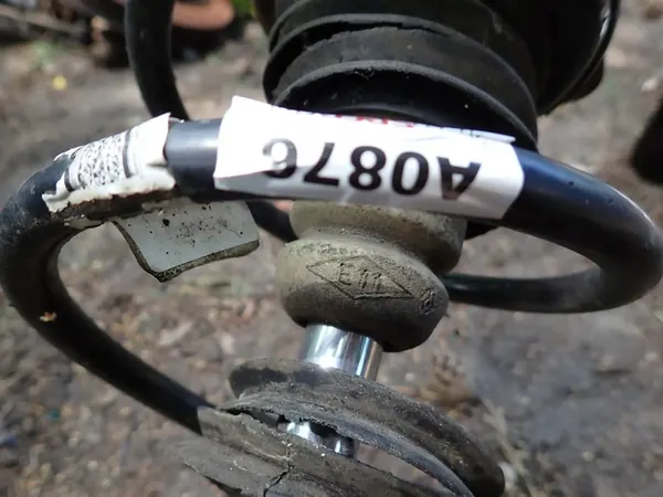 Ammortizzatore McPherson Sinistro Renault Clio IV image 4