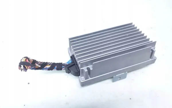 Gebrauchter BMW OE Verstärker OEM 9242202 image 2