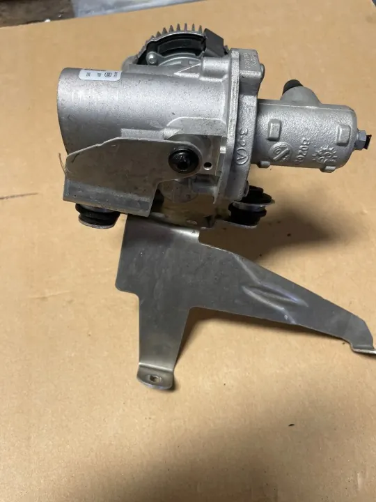 VW Touareg III Drukvat OEM 0132018028 image 3
