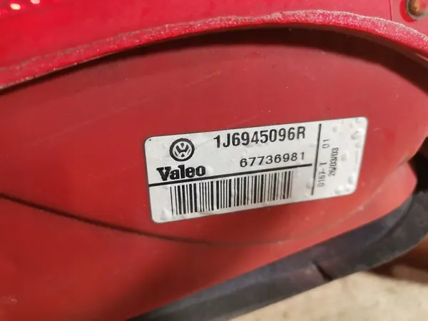 Bakljus Höger VOLKSWAGEN Golf IV HB 1J6945096R OE image 2