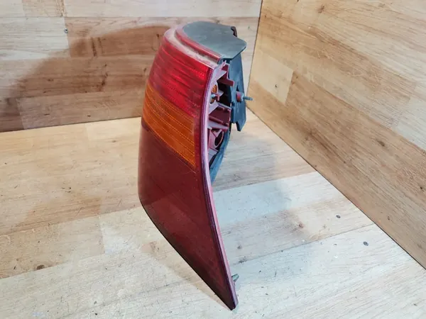 Bakljus Höger VOLKSWAGEN Golf IV HB 1J6945096R OE image 4