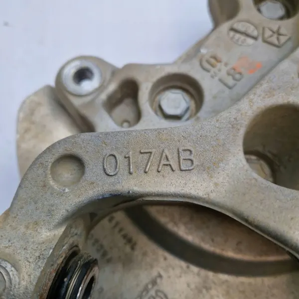 Chrysler Pacifica 2018 Achterwielnaaf OEM 017AB image 4