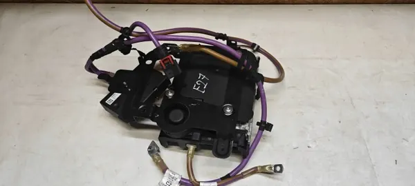 Convertidor Voltaje Audi Q7 OEM 325234233432211AA image 3