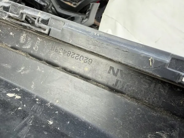 Paraurti anteriore RENAULT TRAFIC III 14- image 7