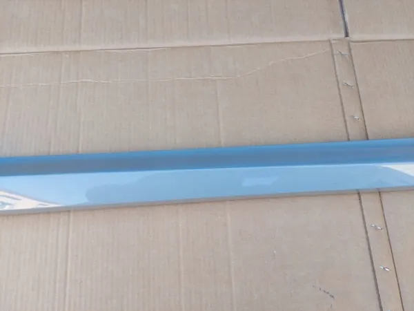 BMW X3/X4 Deurlijst OEM 51138064796 Rechts Voor image 5