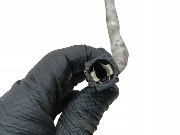 TUBE ADBLUE AUDI Q5 2.0 TDI image 5