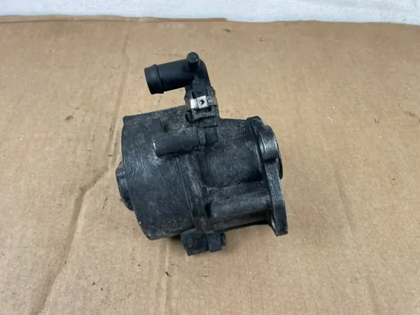 Bomba de vacío OEM Suzuki Grand Vitara II 1.9 F9Q image 6