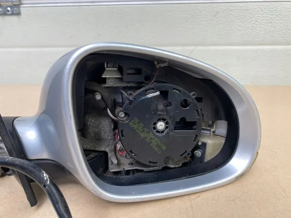 Oikea Peili VW GOLF V VI PLUS 6-Pin 3D0959578B image 7