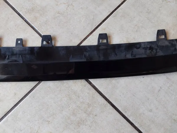 Etupuskurin spoileri OEM 4H0807110 C - 1 Audi A8 D4 image 5