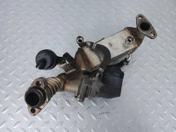 BMW OE 11 71 7 805 446 Radiador de refrigeración del motor image 5