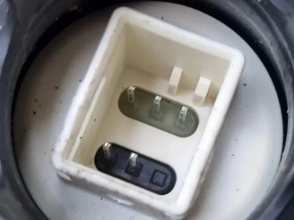 Vasen Ulkosiili BMW 1 E82/E88 Facelift 2007 OEM 51167185355 image 6