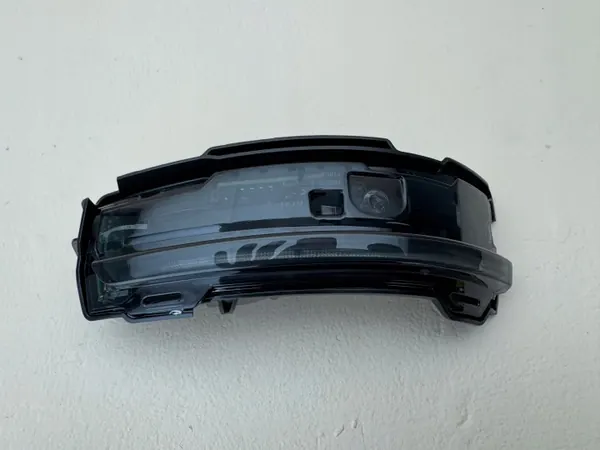 OEM 9202-500-02 Pisca esquerdo espelho Range Rover Evoque image 2