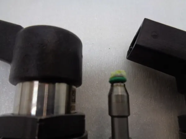 VDO A2C59513556 Bränsleinsprutare image 8