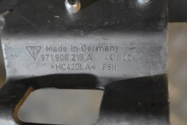 Porsche Motorsteun OEM 971906204B Gebruikt image 3