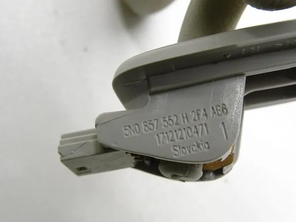 Cache pare-soleil OEM 5N0857552H pour VW Tiguan 5N image 6