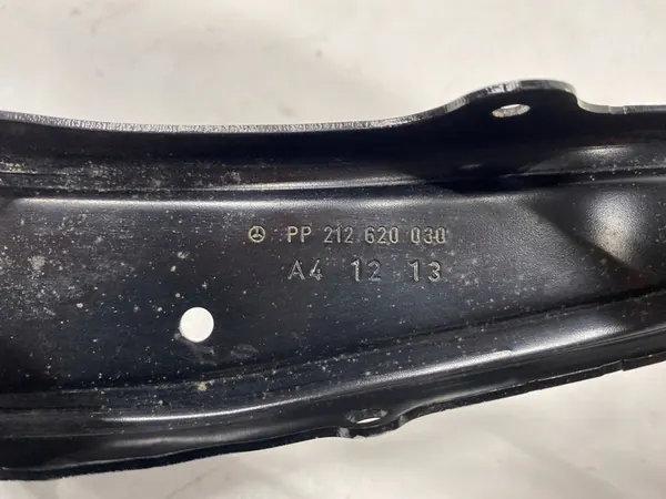 Supporto faro destro Mercedes E-Class W212 2009-2013 image 5