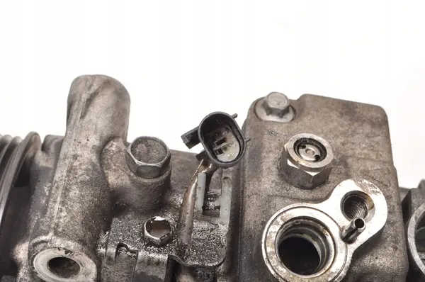 COMPRESOR AC MERCEDES W221 4.7 A002230911 image 4