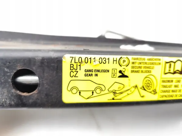 Audi Q7 bogseringkrok OEM 7L0011031H (2007-2008) image 7