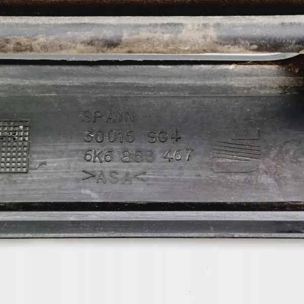 Joint de coffre OEM DRC83572 pour Seat Ibiza II image 5