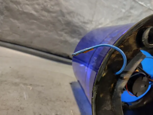 Luz de aviso Hella 9EL857801-02 - Peça OEM usada image 10
