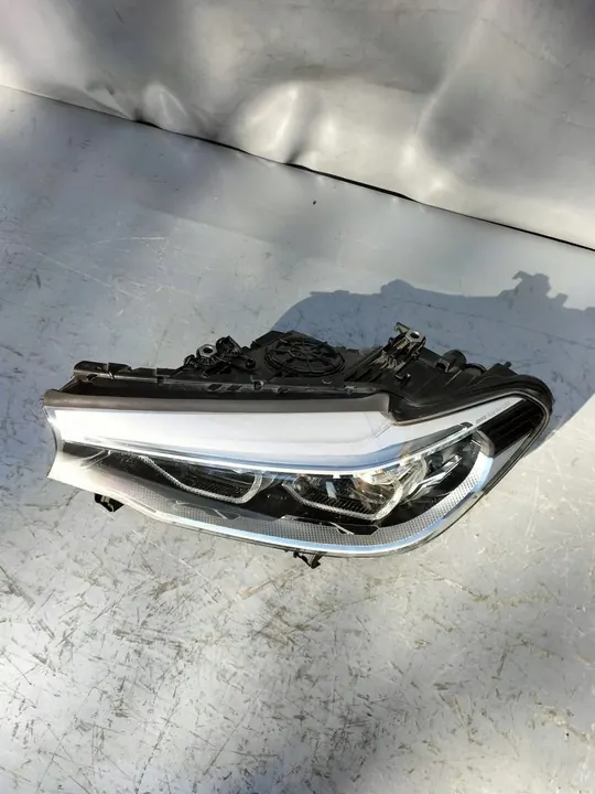 Farol esquerdo BMW 5 G30 G31 7214961 image 7