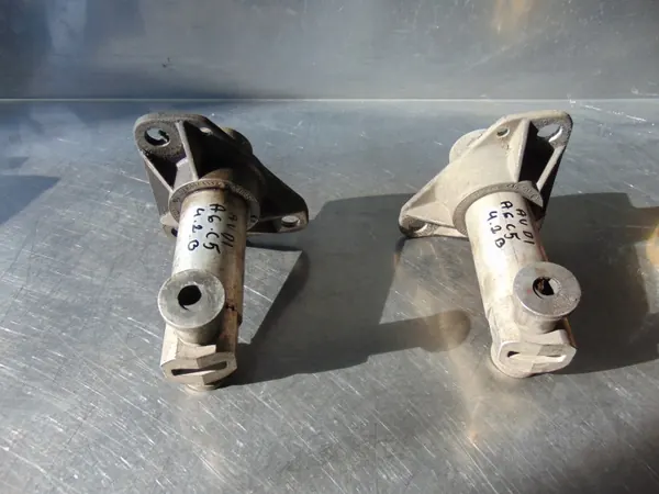 Audi A6 S6 C5 4.2 V8 Zone Déformable Avant OEM 4B3807133A image 2