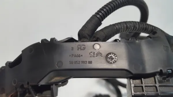 Opel Crossland X Batterikabel OEM E2E21 Begagnad image 4