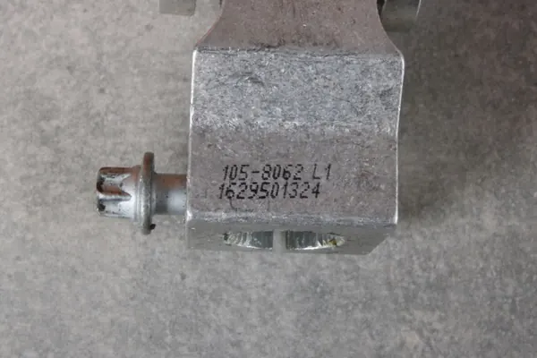 BMW Rattstamaxel OEM 6865653 - Begagnad image 6