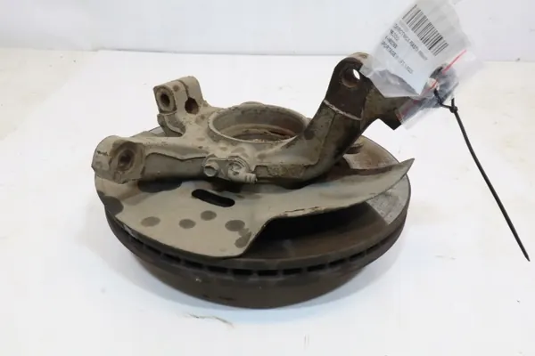 Etuoikea Pyörännapa OEM 2Y500 Kia Sportage image 3