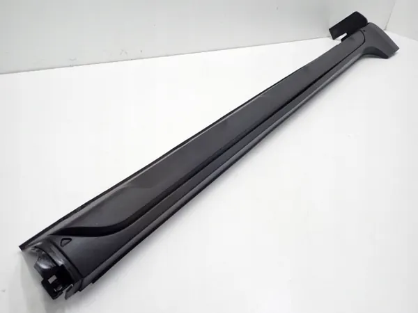Protection de seuil droit OEM 764260493R pour Dacia Duster II image 5