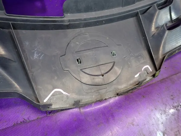 NISSAN NOTE E11 I 05-09 GRILL 623109U000 image 5