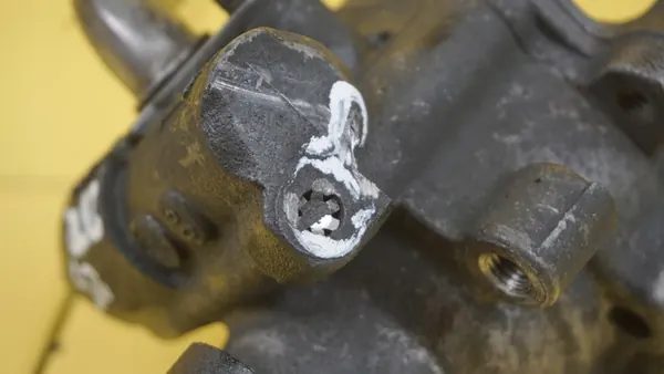 Bomba de direção AUDI Q7 3.0 TDI 7L8422154ES image 5