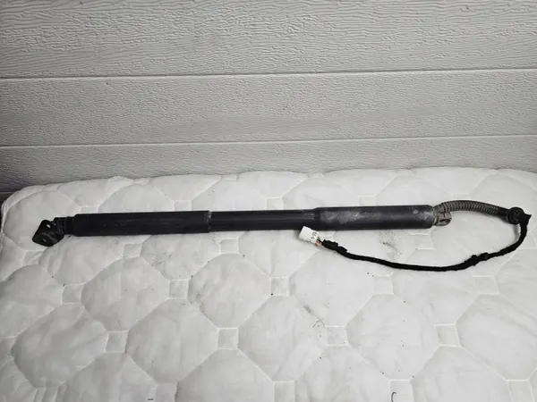 BMW F30/F31 achterklepactuator rechts achter OEM 7263156 image 2