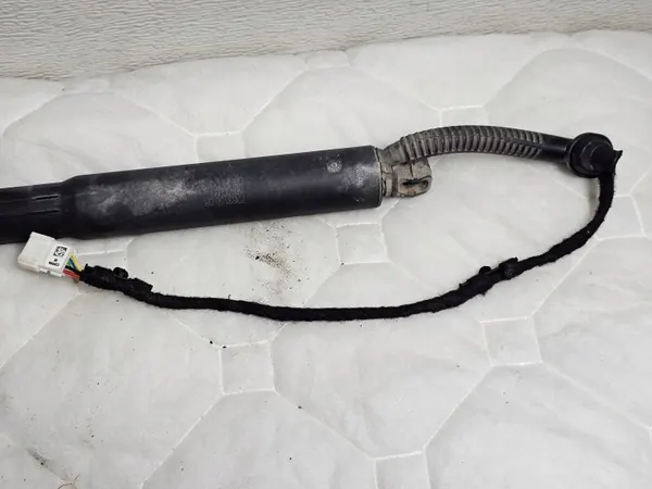 BMW F30/F31 achterklepactuator rechts achter OEM 7263156 image 3