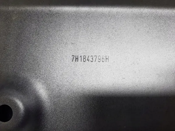 Protetor soleira porta direita OEM 7H1843796H VW T5 image 4