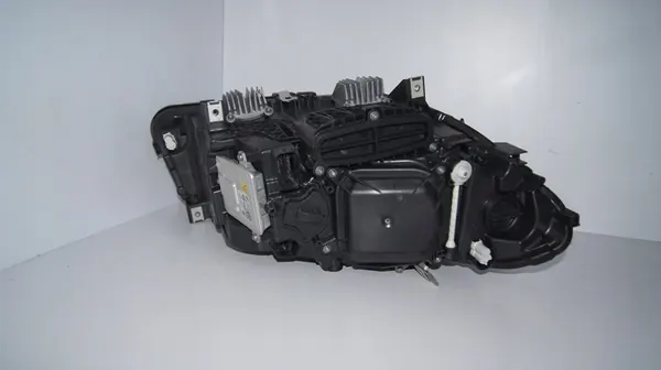 Farol esquerdo Bi Xenon BMW 5 F10 F11 LCI 7317131-11 image 6