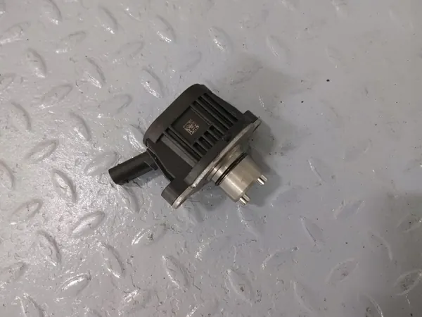 Válvula de árvore de cames Skoda Kamiq OEM 04E906048C image 2