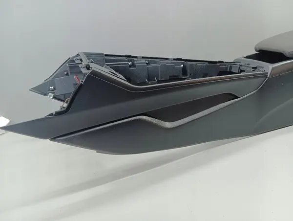 Descanso de Braço Console Central Audi A4 B9 A5 8W1863241B image 4