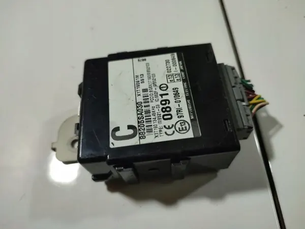 OEM 88205SA030 Immobilisercomputer voor Subaru Forester image 3