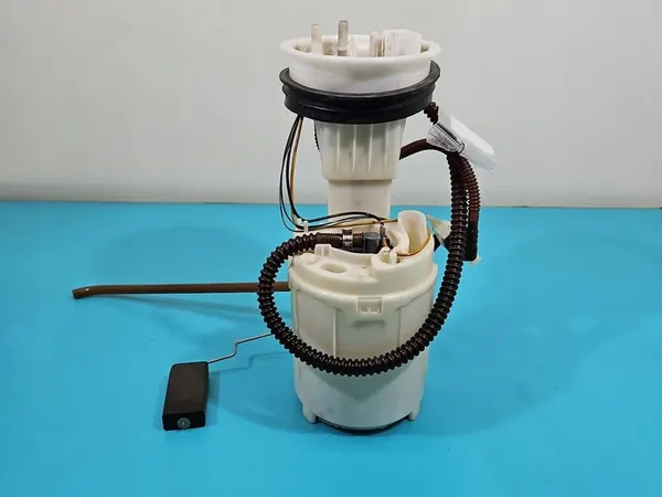 Brandstofpomp Audi A4 B7 1.8 T 20V (BFB) 4 PIN image 6