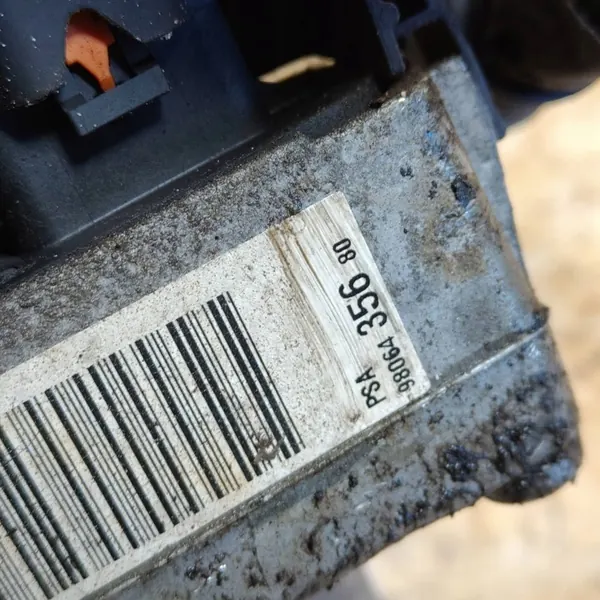 Bomba de direção OEM 9806435680 para Peugeot 5008 image 5