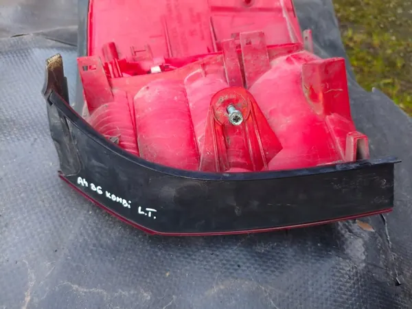 Luz trasera izquierda para AUDI A4 (B6) 11.00-11.04 image 6