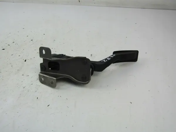 Potentiomètre gaz Suzuki Swift IV OEM AK-6-84054 image 2