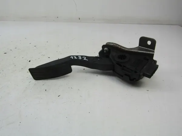 Potentiomètre gaz Suzuki Swift IV OEM AK-6-84054 image 5