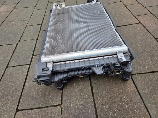 Radiador y Ventilador Completo VW Audi Seat Skoda Cupra 2021 image 8