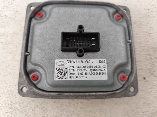 Module Convertisseur LED Volvo V40 II OEM 10490050680 image 3