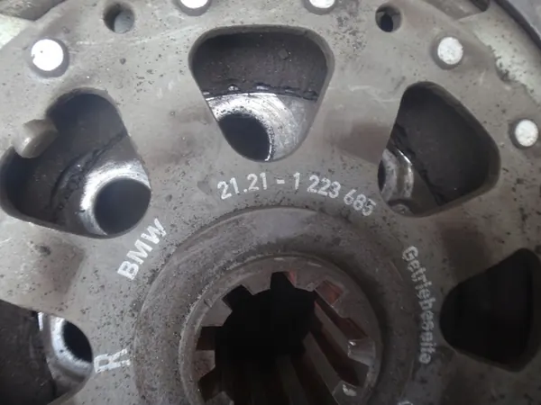 Embreagem volante bimassa BMW E46 E39 318 320 520D image 7