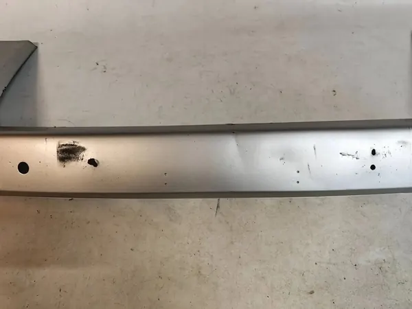 VOLVO XC90 I LIFT Framskärmskåpa image 3