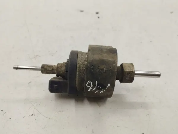Mazda 5 2006 Brandstofpomp OEM 221000500400 image 6