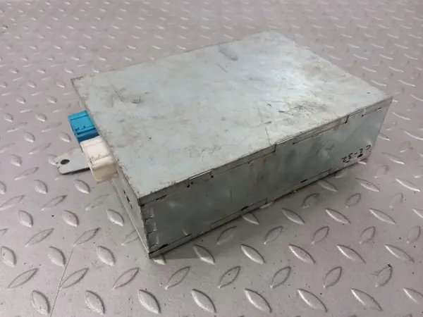 BMW Audio-Verstärker OEM 6923268 für 5er E39 image 2